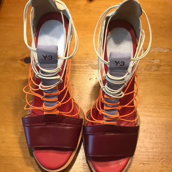 Y-3 heels by Yohji Yamamoto. Red/Beige/Peep toe - Picture 7 of 8